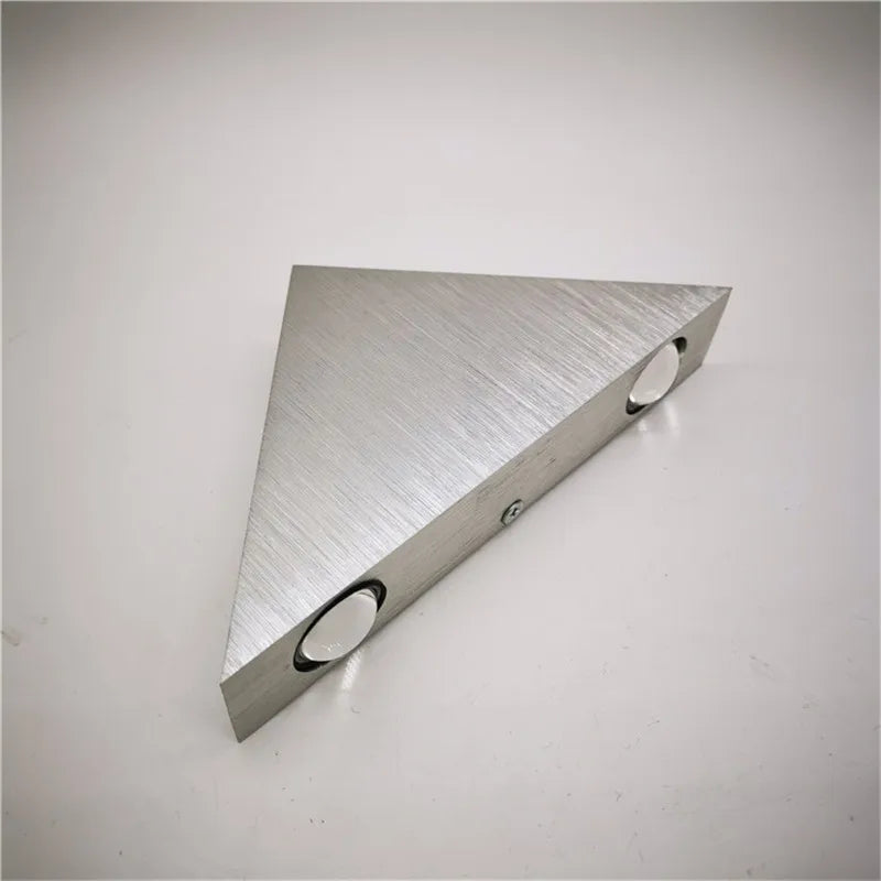 Triangle Aluminum Wall Light