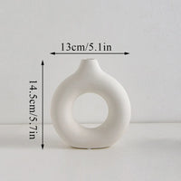 Circular Hollow Nordic Vase